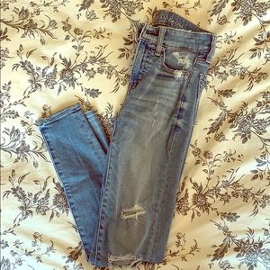 American Eagle Hi-Rise Jegging
